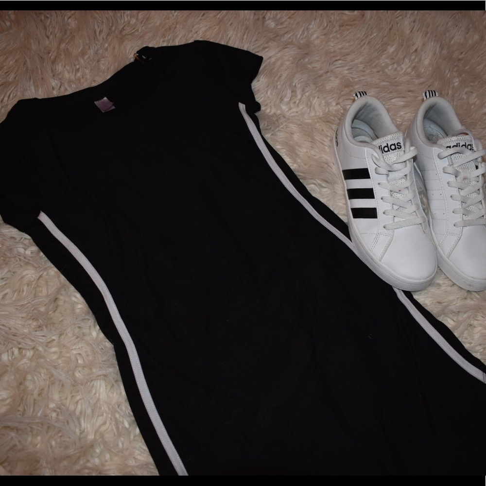 Black pin stripe t shirt dress